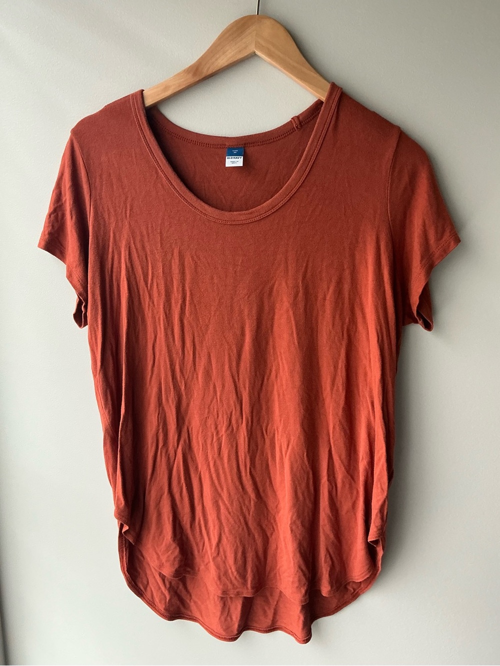 Rust orange t-shirt